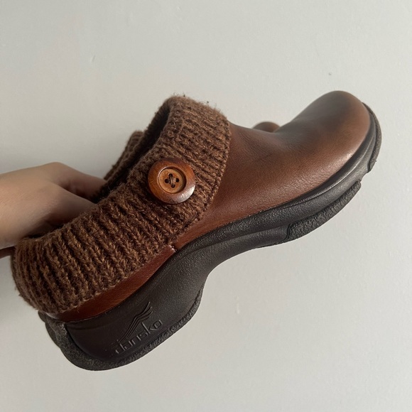 Dansko |Brown Leather Clogs with Knit Trim - Picture 1 of 10